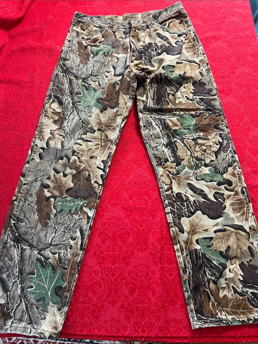 Wrangler Rugged Wear Menโs 34x32 Camo Pants Made in USA Cotton Straight Leg